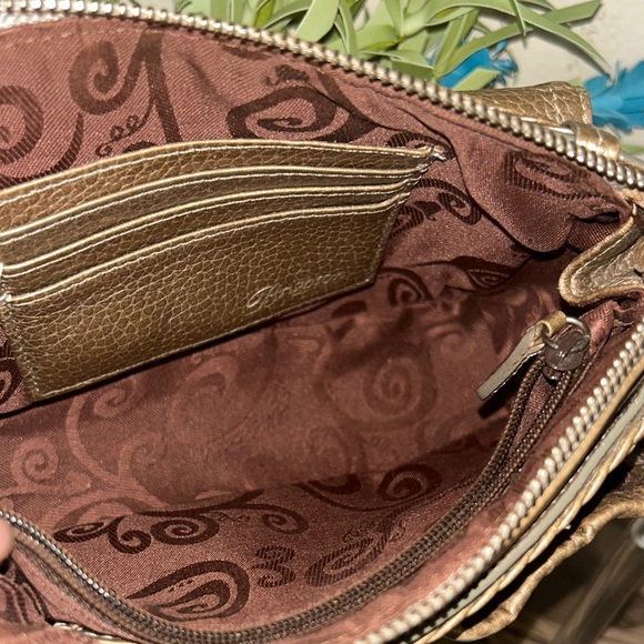 Brighton Crossbody Organizer Handbag - Picture 9 of 16